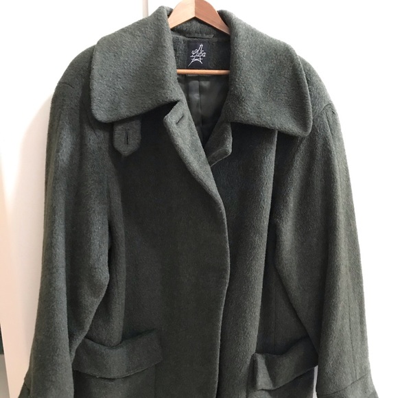 Vintage 70's Wool/Mohair Blend Coat in Dark Green - Picture 2 of 7